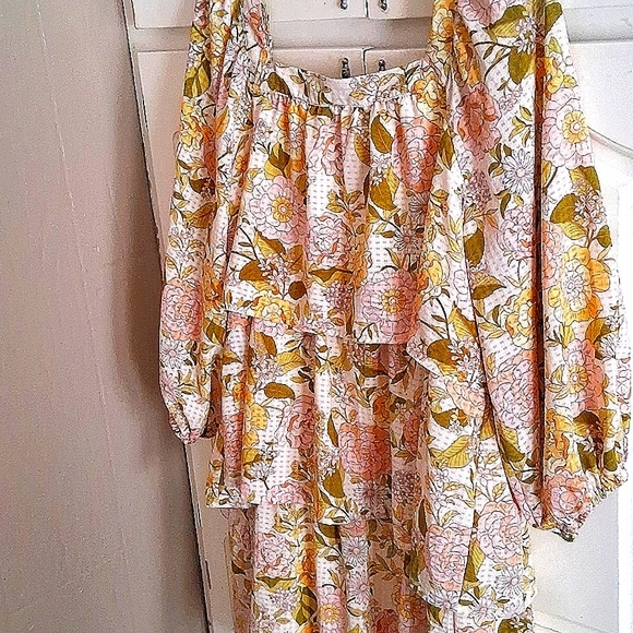 Who What Wear Drawing Room Floral Tiered Dress Womens Size Medium - Picture 5 of 7